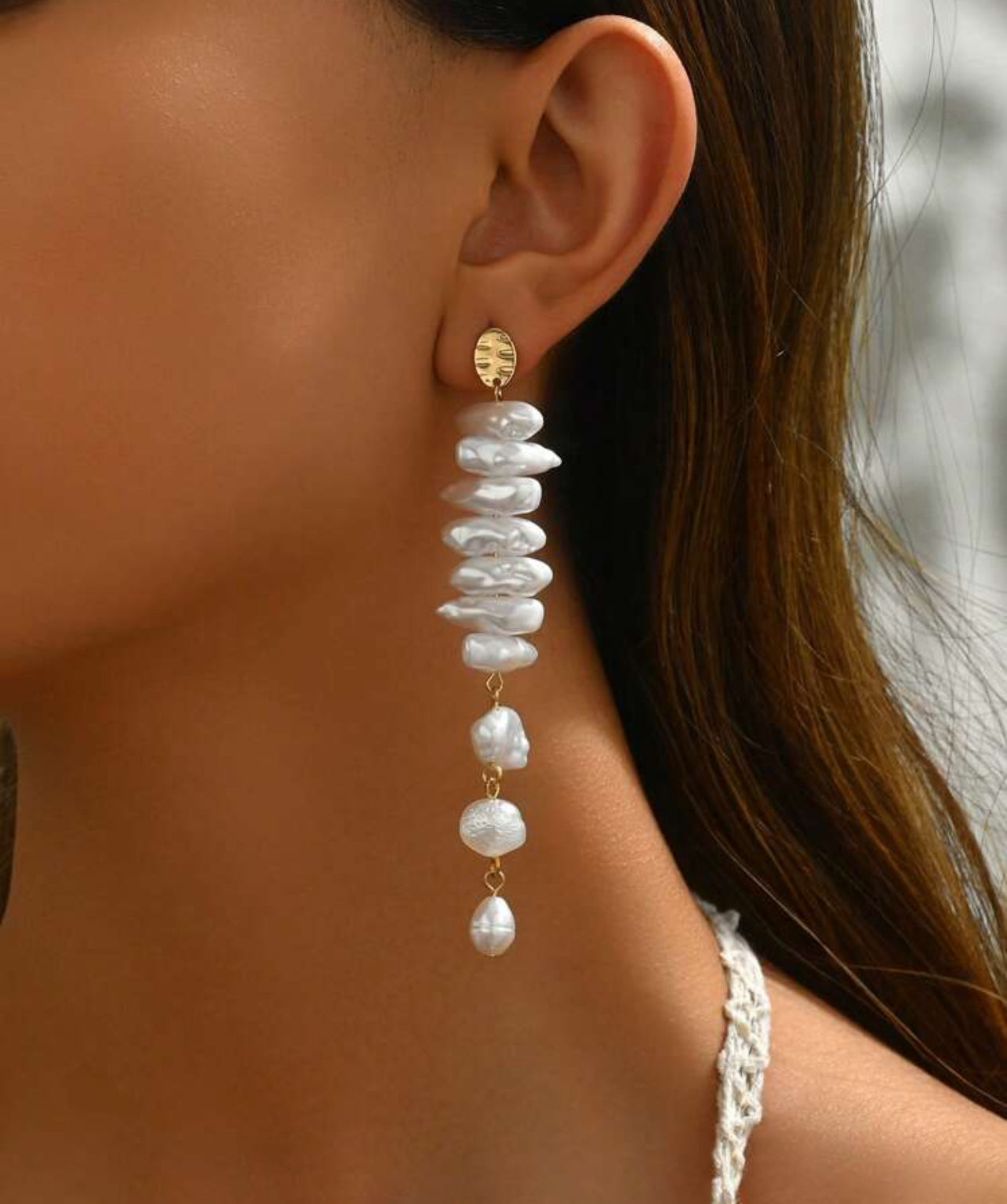 Eleganta pärlörhängen i barock stil